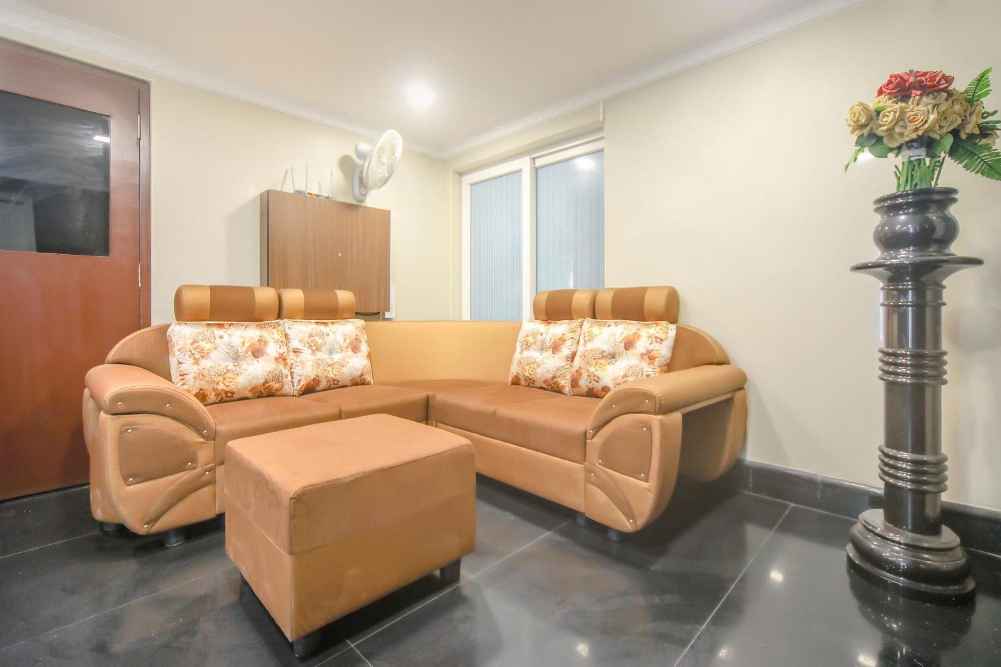 Hotel O Pride Hospitality Nungambakkam Chennai Exterior photo